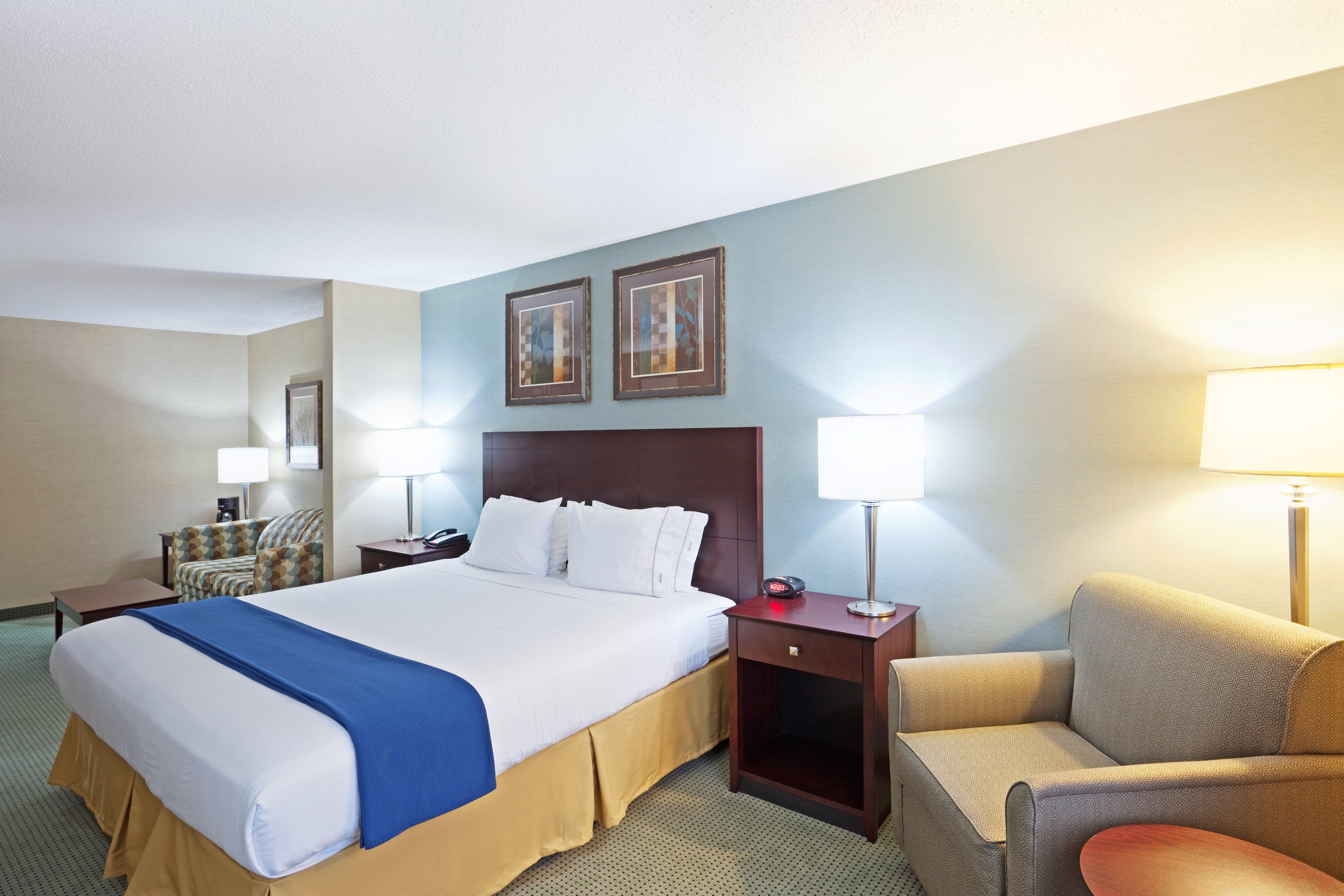 Holiday Inn Express And Suites Meriden By Ihg Eksteriør billede