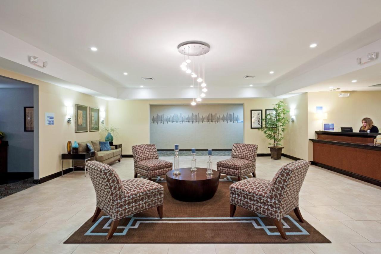 Holiday Inn Express And Suites Meriden By Ihg Eksteriør billede