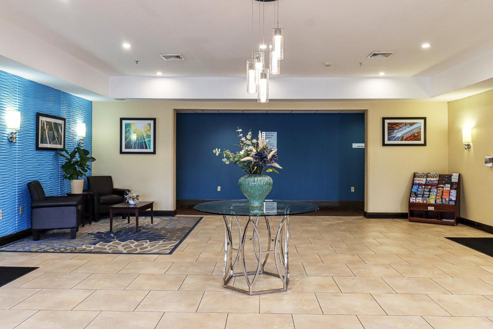 Holiday Inn Express And Suites Meriden By Ihg Eksteriør billede