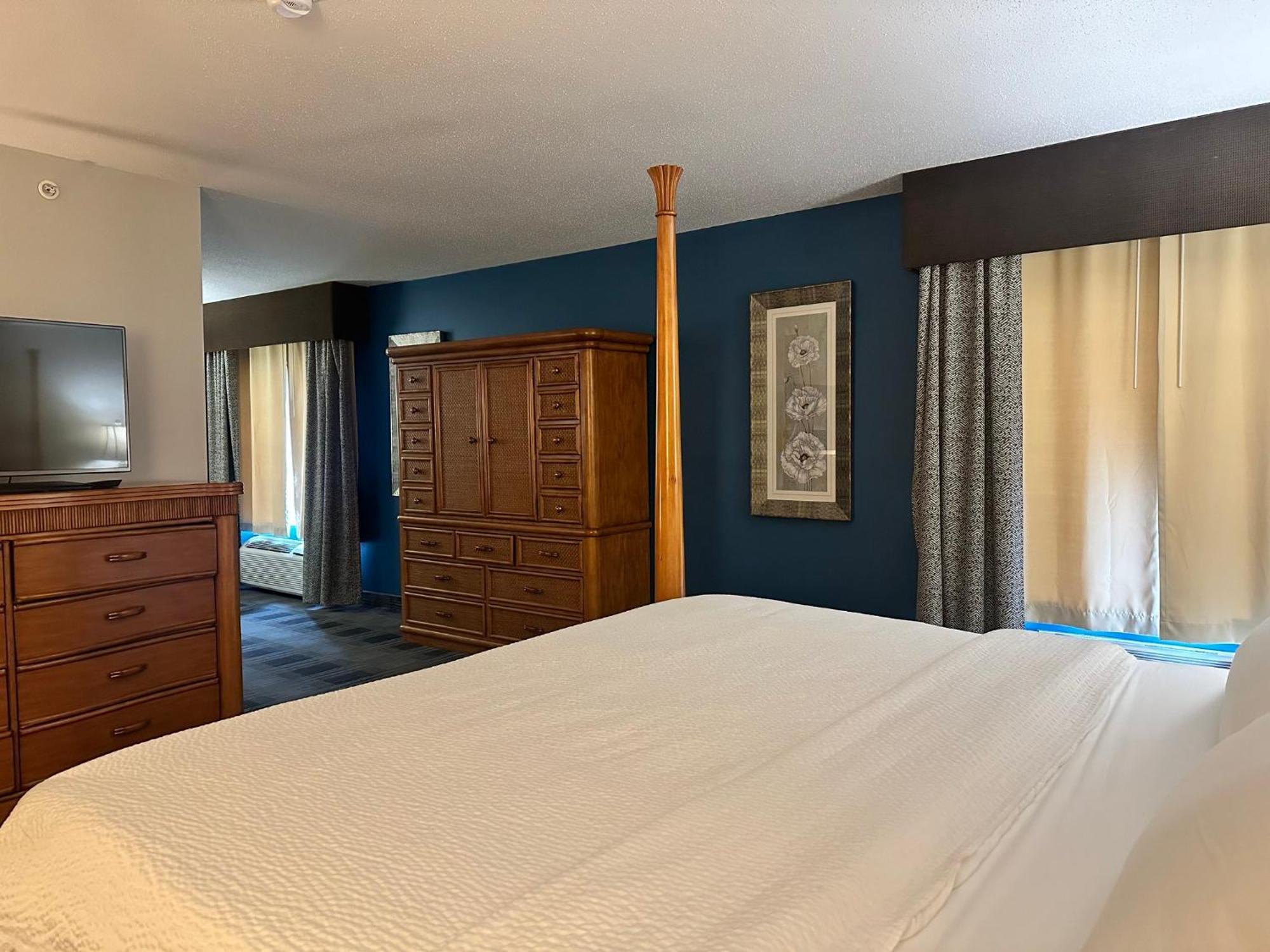 Holiday Inn Express And Suites Meriden By Ihg Eksteriør billede