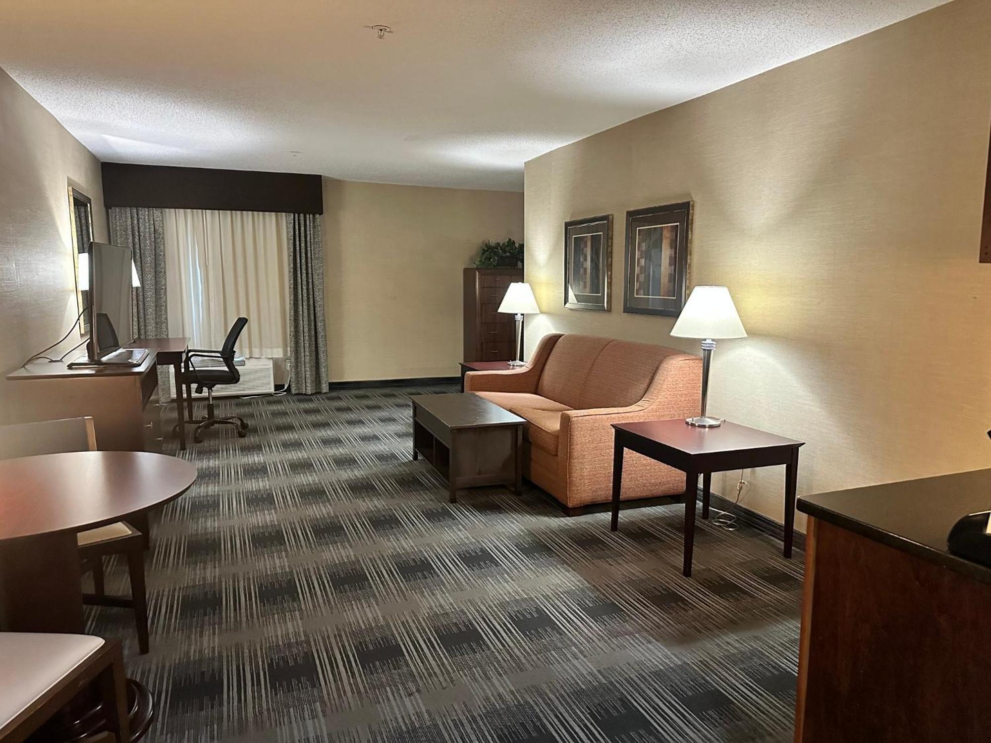 Holiday Inn Express And Suites Meriden By Ihg Eksteriør billede